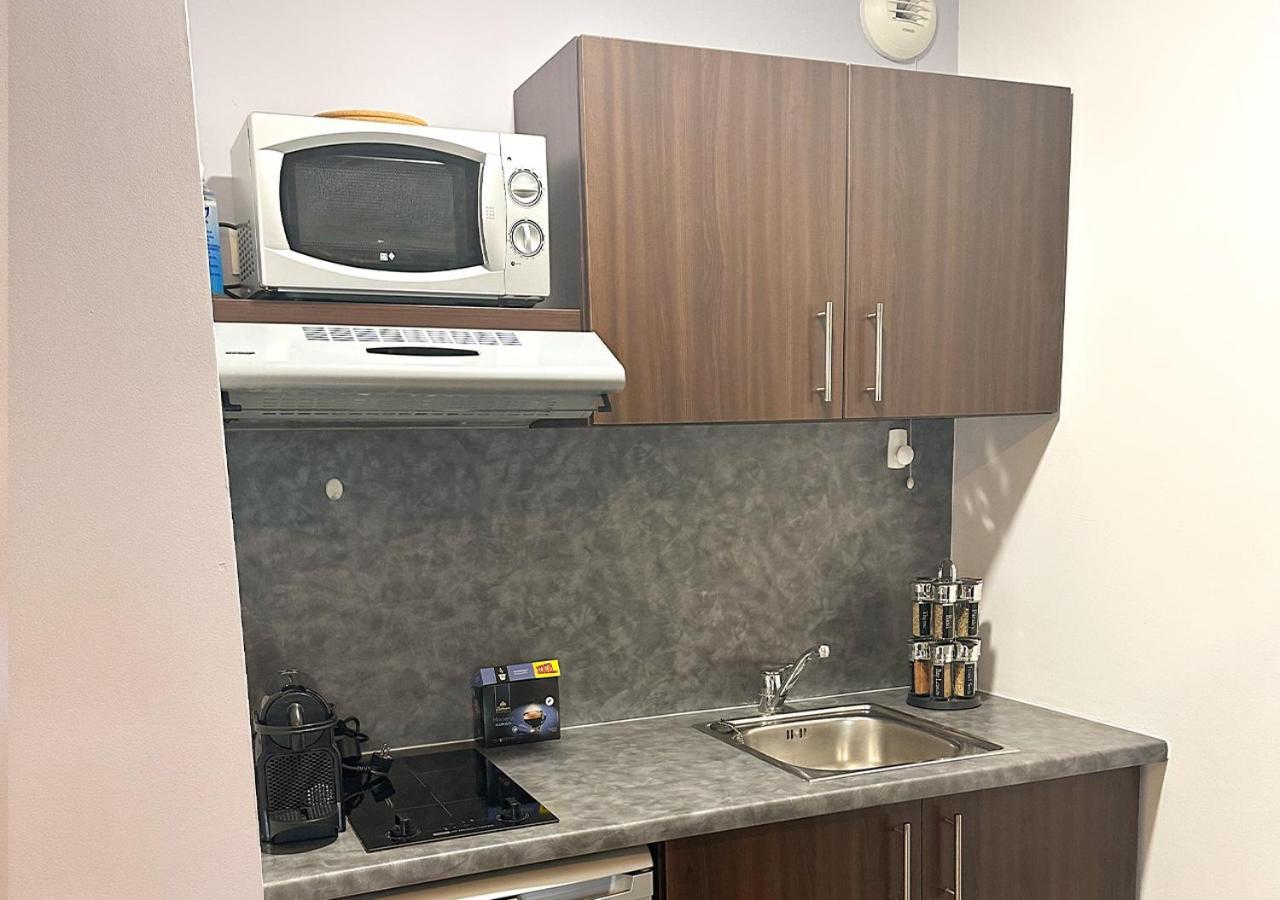 Studio Montevrain Rer Екстериор снимка